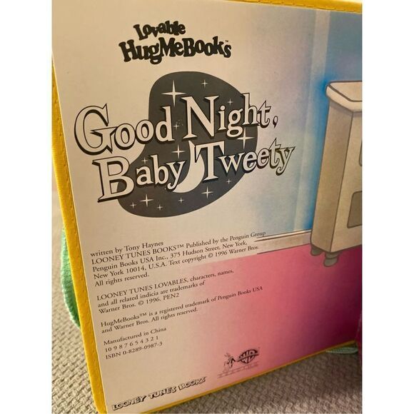 Vintage 1996 Lovable Hug Me Book Good Night Baby TweetyBird Plush Book - Picture 3 of 4